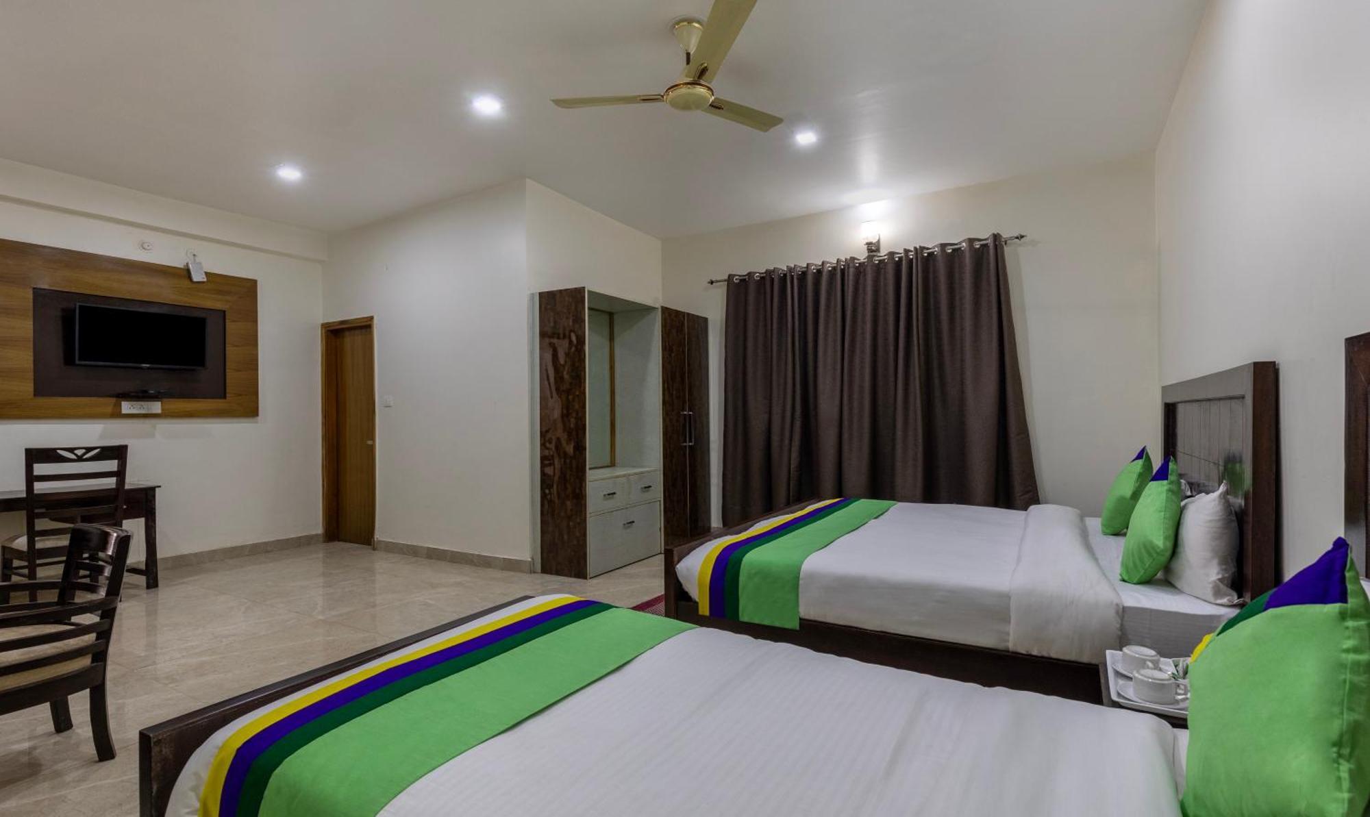 Treebo Olive Lake View Inn June Estate Bhīm Tāl 외부 사진