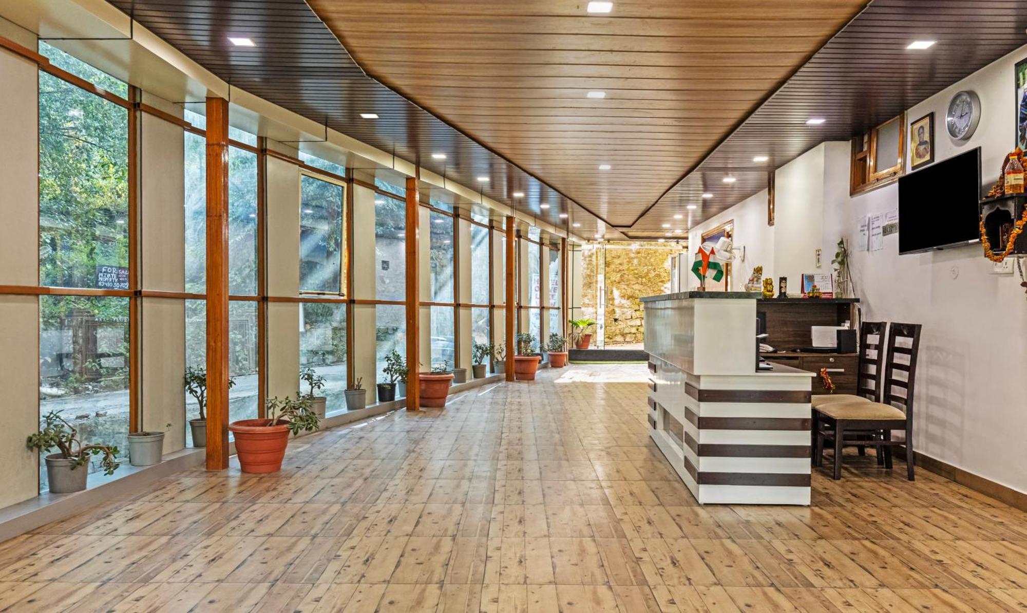 Treebo Olive Lake View Inn June Estate Bhīm Tāl 외부 사진